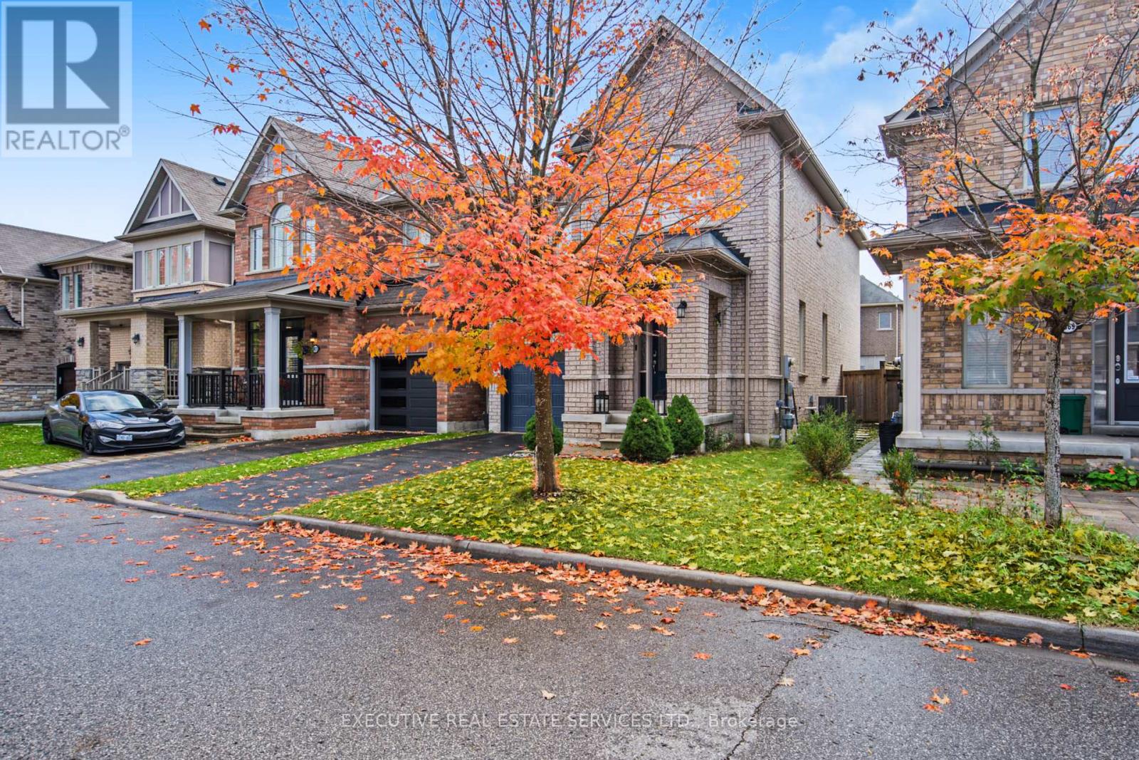 1571 Edgecroft Drive, Pickering, ON photo 3