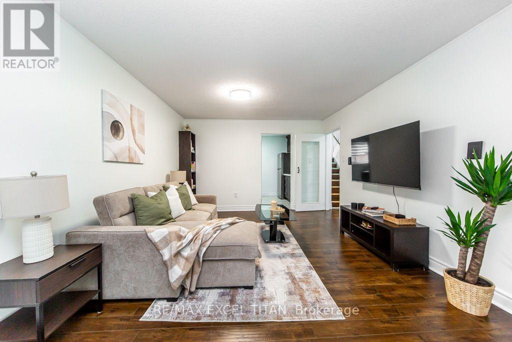 #153 50 SCARBOROUGH GOLF CLUB ROAD - 10