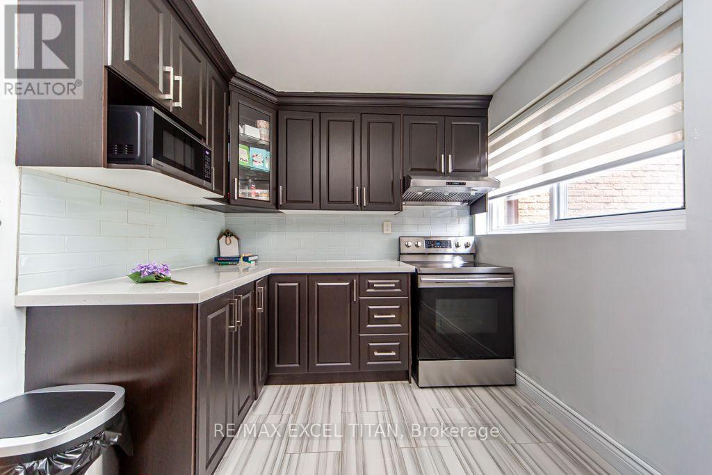 153- 50 Scarborough Golf Club Road, Toronto, ON photo 12