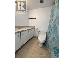 Ph 8 - 120 Dundalk Drive, Toronto, ON M1P4V9 Photo 7