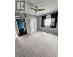 8 Pilkington Crescent, Whitby, ON L1N6E9 Photo 10