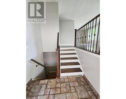 8 Pilkington Crescent, Whitby, ON L1N6E9 Photo 9