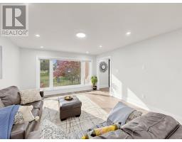 Living room - 16671 48 Highway, Whitchurch Stouffville, ON L4A7X4 Photo 7
