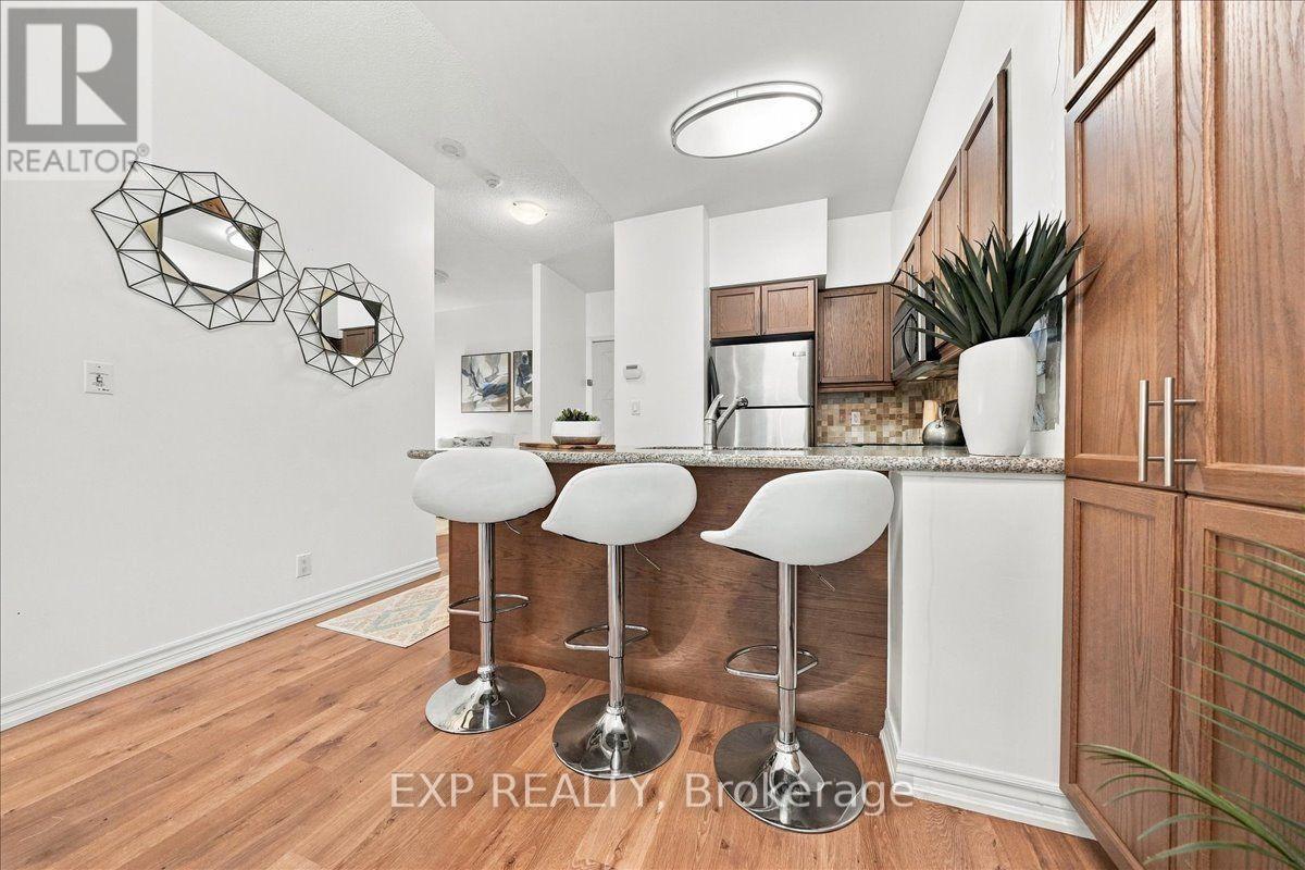 117- 18 Harding Boulevard, Richmond Hill, ON photo 6