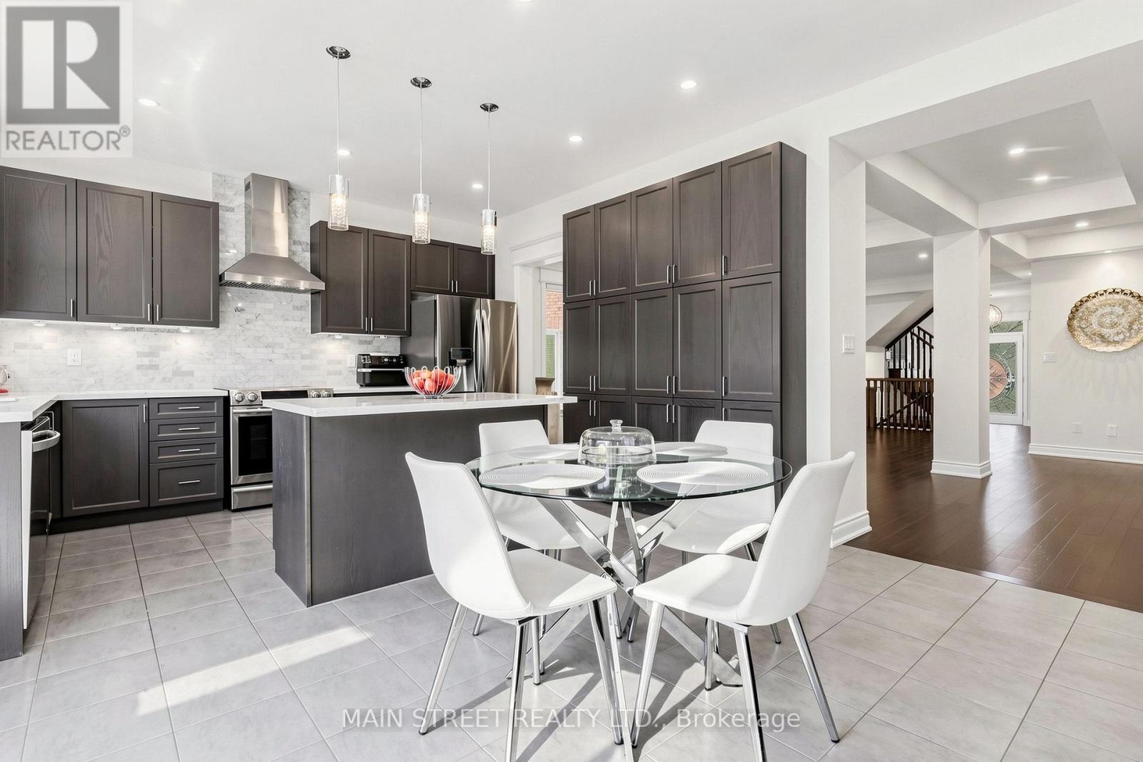 11 Robert Baldwin Boulevard, East Gwillimbury, ON photo 16