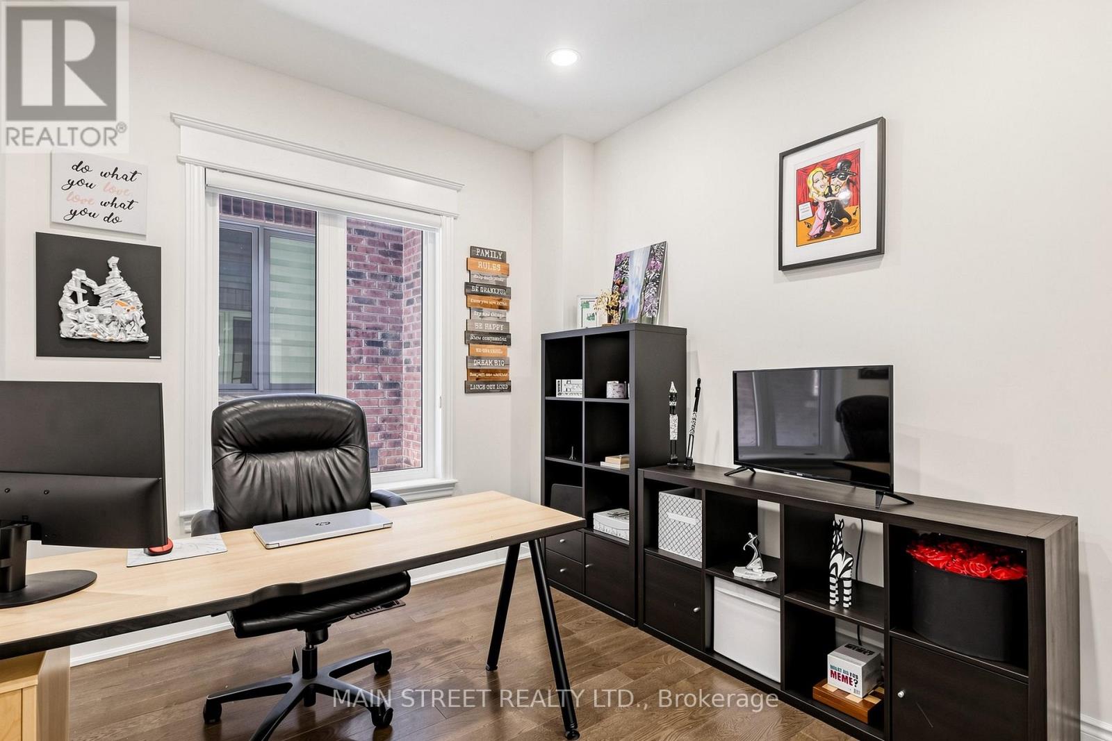 11 ROBERT BALDWIN BOULEVARD - 19