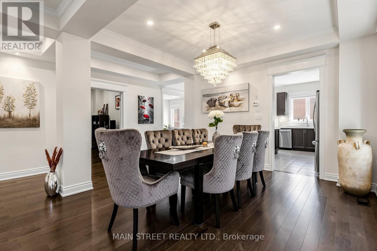 11 Robert Baldwin Boulevard, East Gwillimbury, ON photo 9