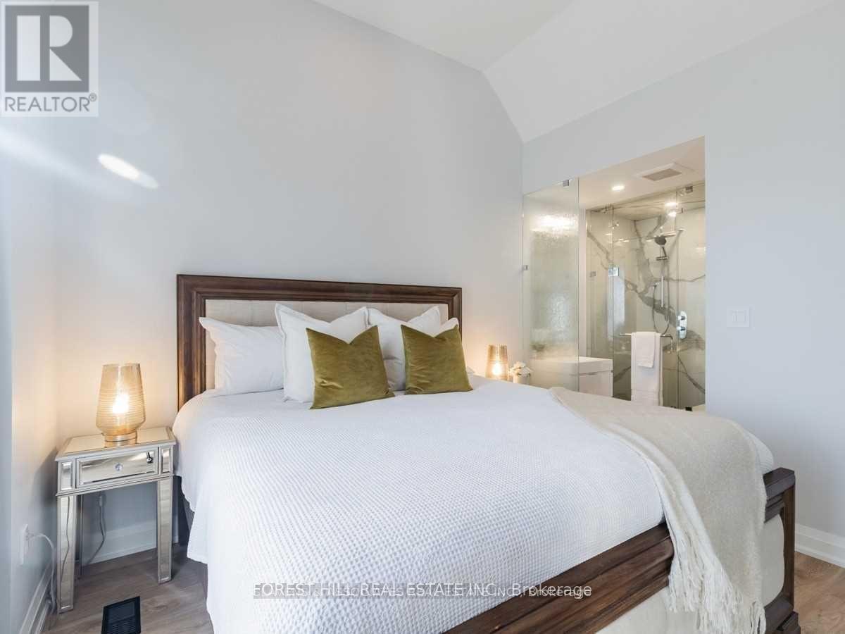 116 Armstrong Avenue — photo 17