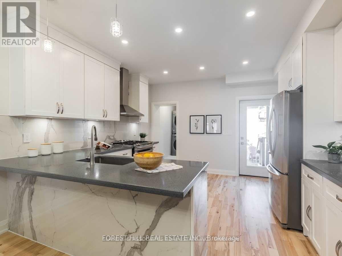 116 Armstrong Avenue — photo 7