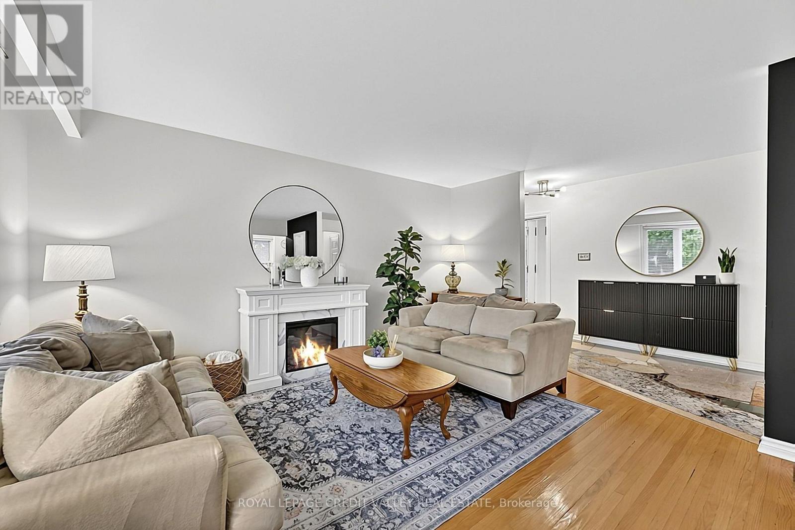 27 Castlemore Drive, Brampton, ON photo 15