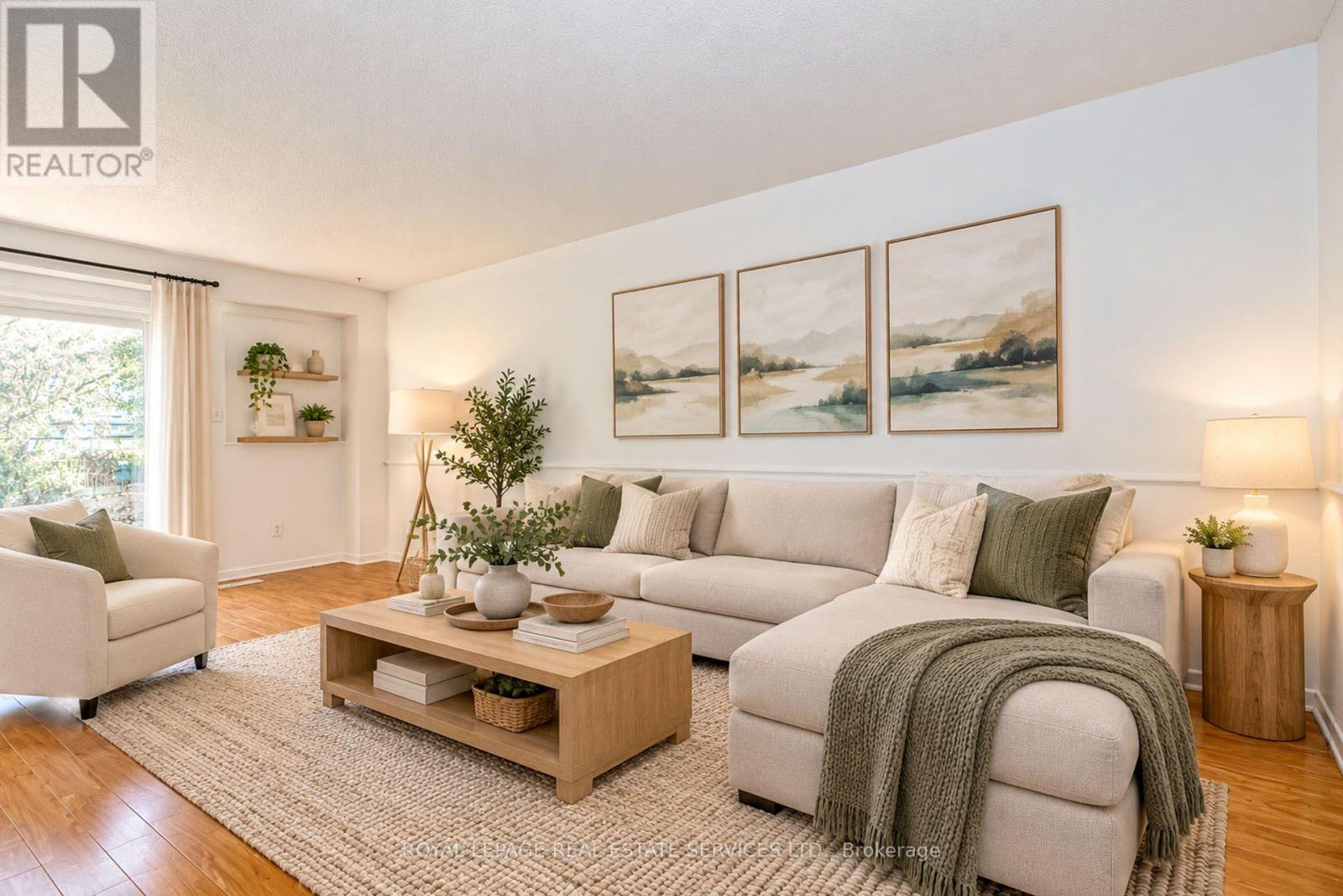 15 HUSON COURT - 10