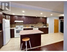 1401 - 4 Lisa Street, Brampton, ON L6T4B6 Photo 7