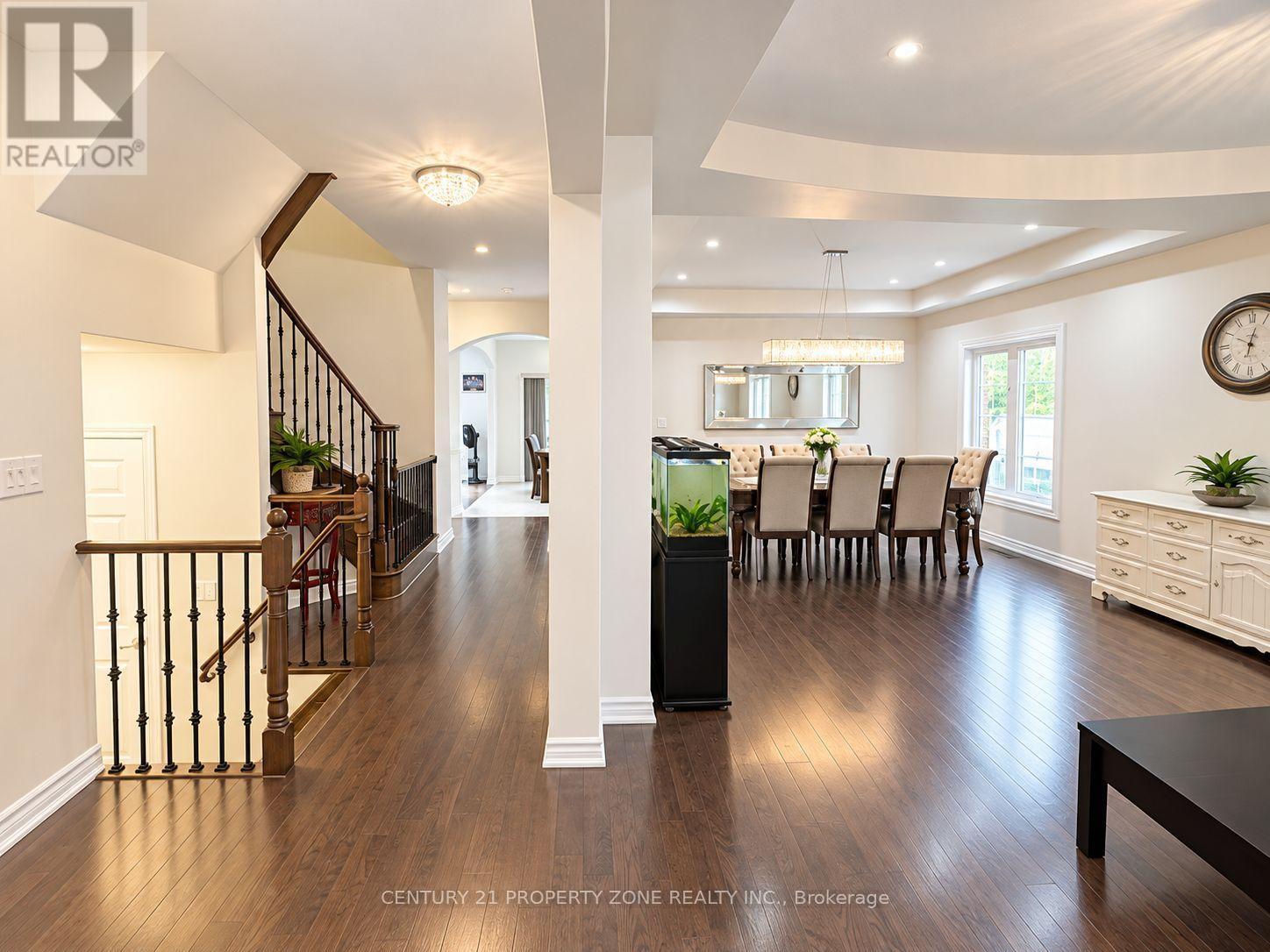 32 Young Garden Crescent, Brampton, ON photo 10