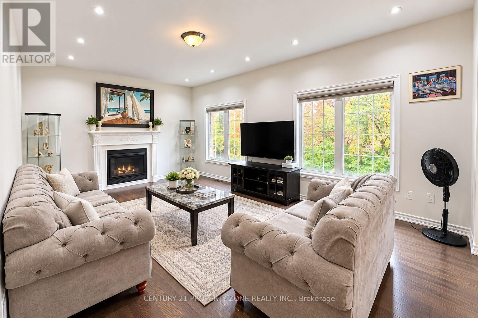 32 Young Garden Crescent, Brampton, ON photo 14