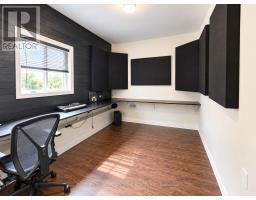 32 Young Garden Crescent, Brampton, ON L6Y6A4 Photo 23