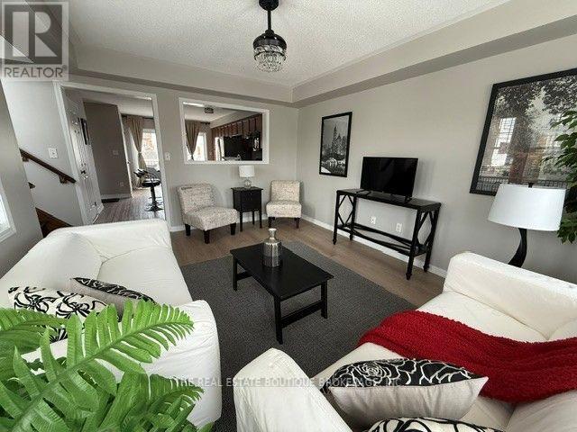 3185 Walkers Line, Burlington, ON photo 21