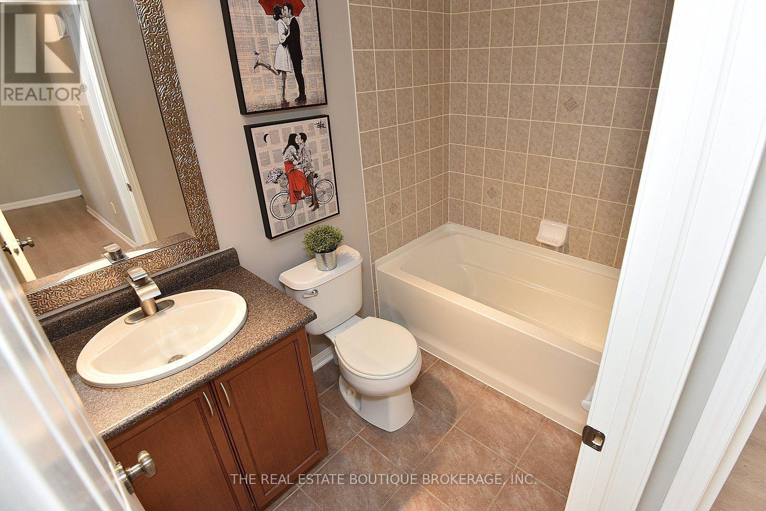 3185 Walkers Line, Burlington, ON photo 44