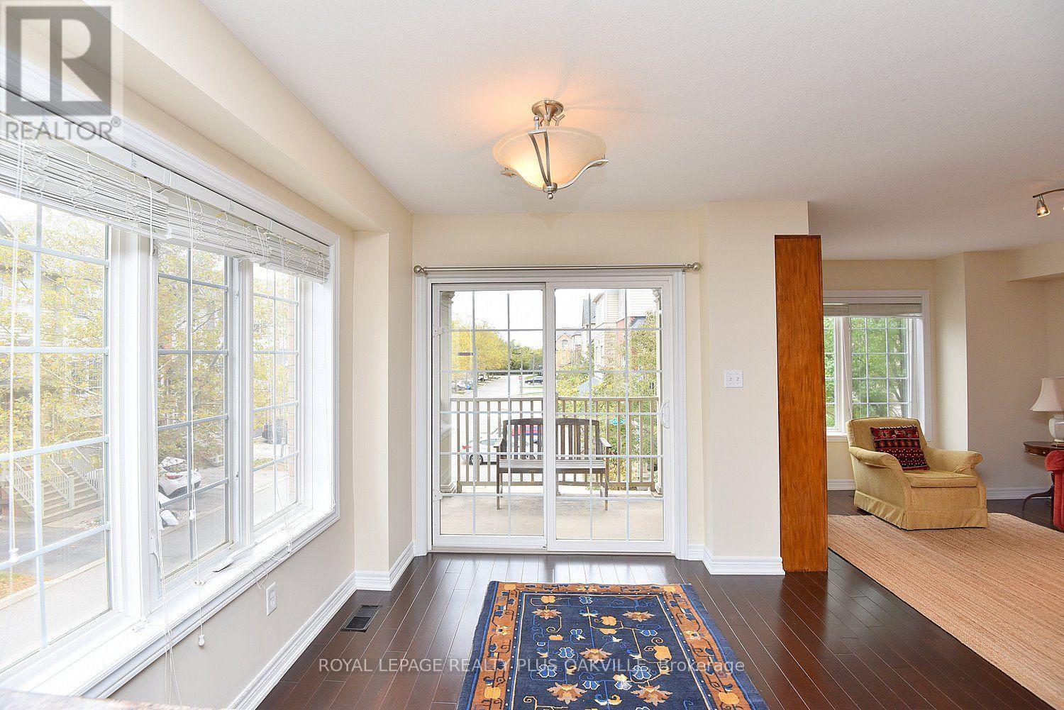 621 Budgeon Common — photo 13