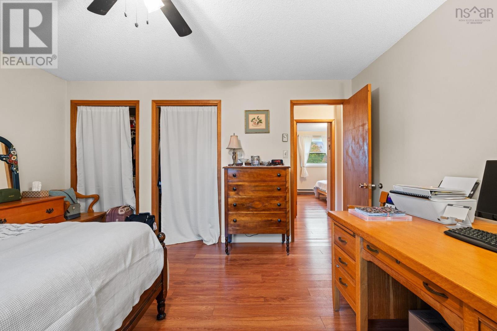 19 Harmony Road - 20