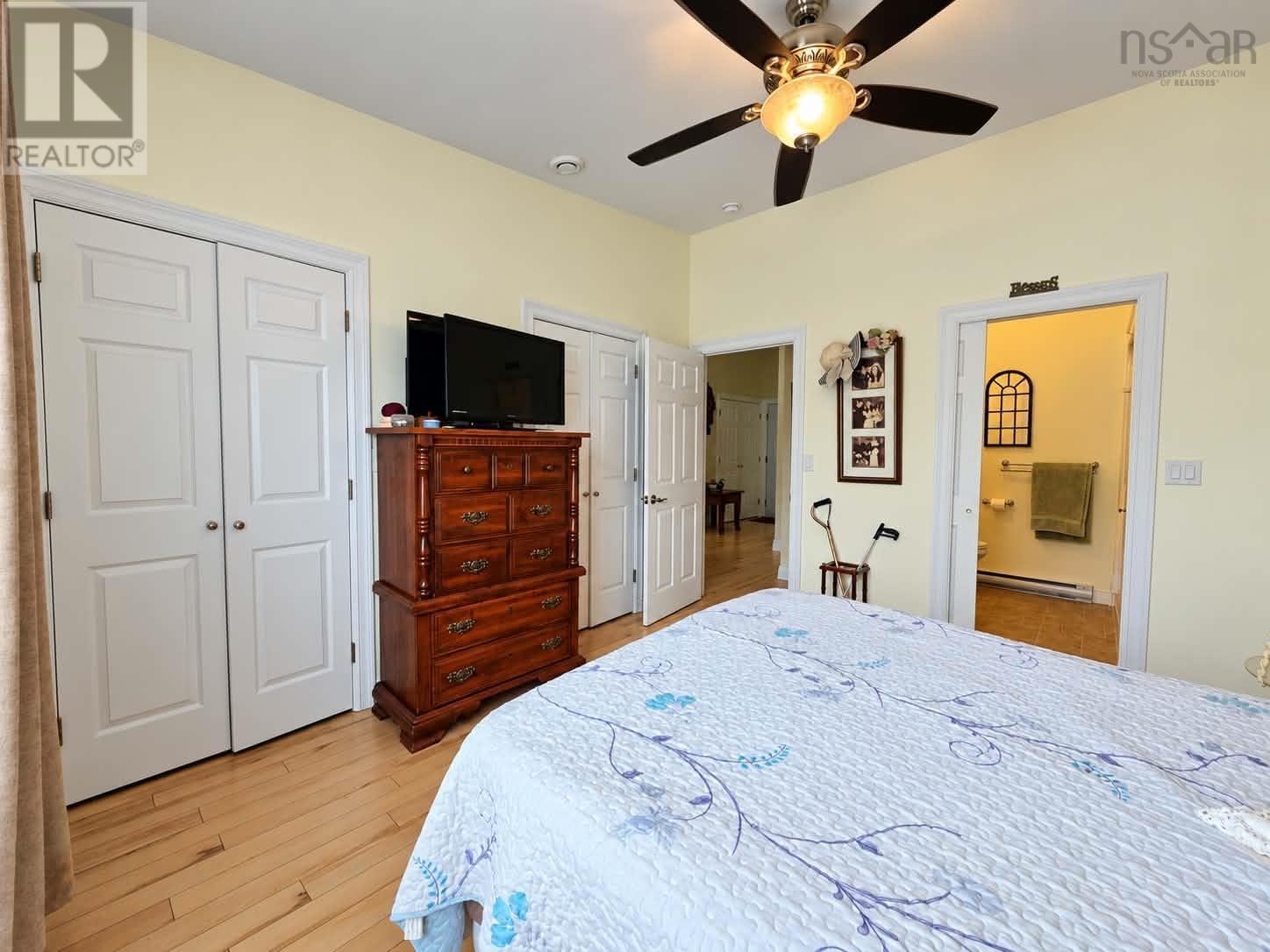 8 Covington Place - 31