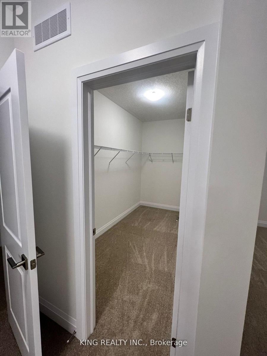 27 Carina Street — photo 13