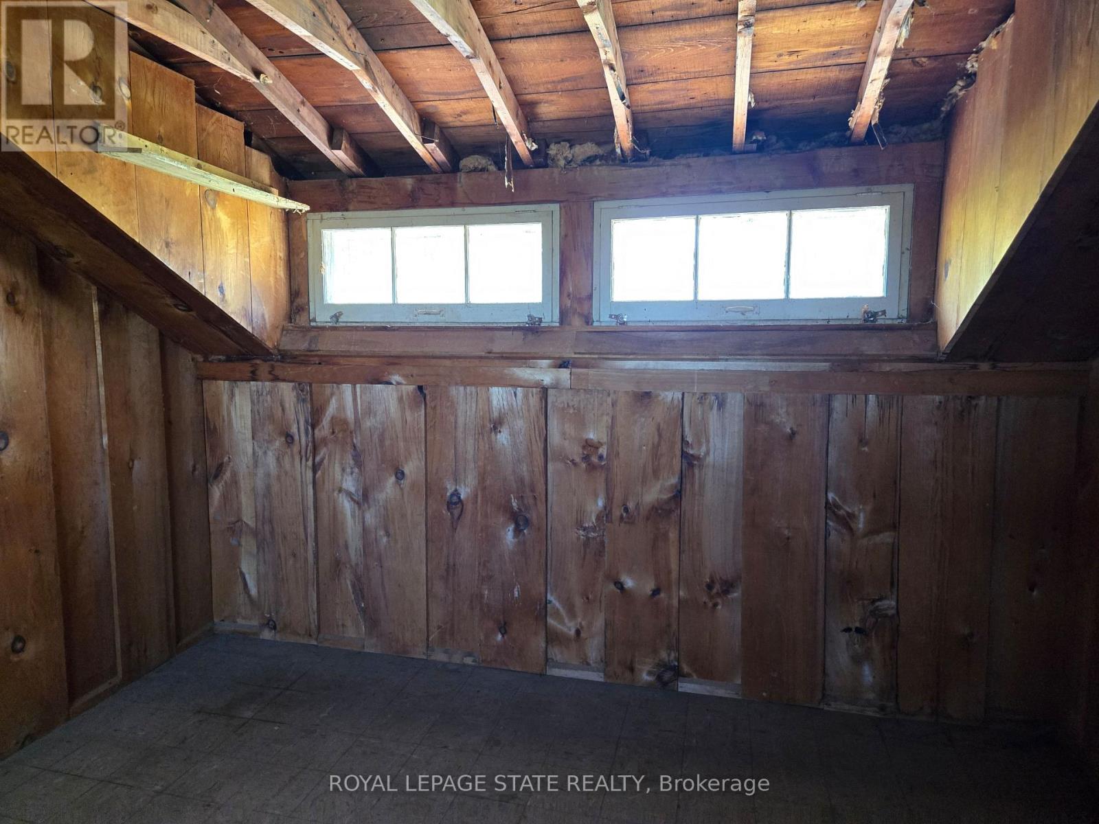 538 Main Street West, Grimsby, ON photo 11