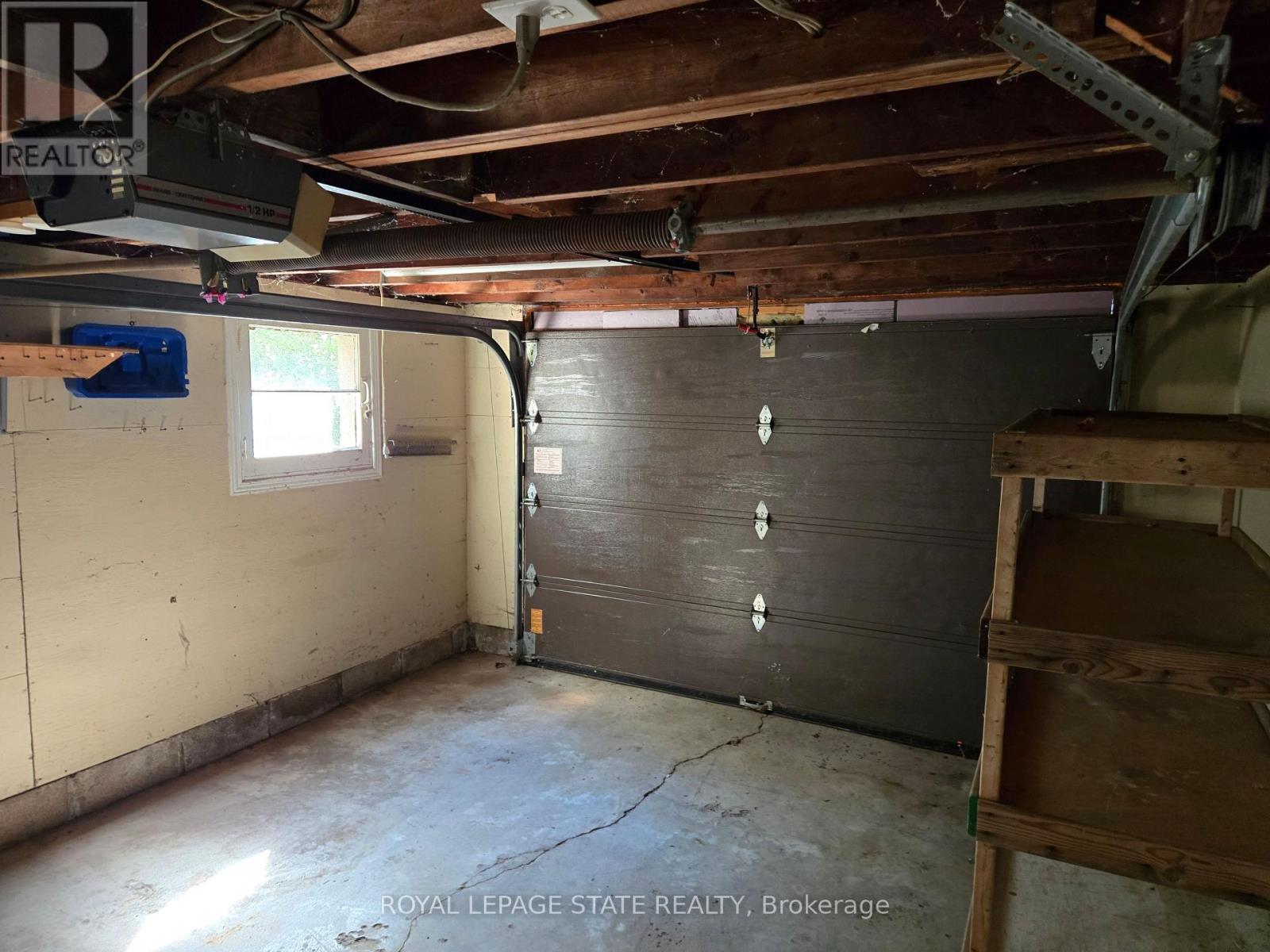 538 Main Street West, Grimsby, ON photo 13