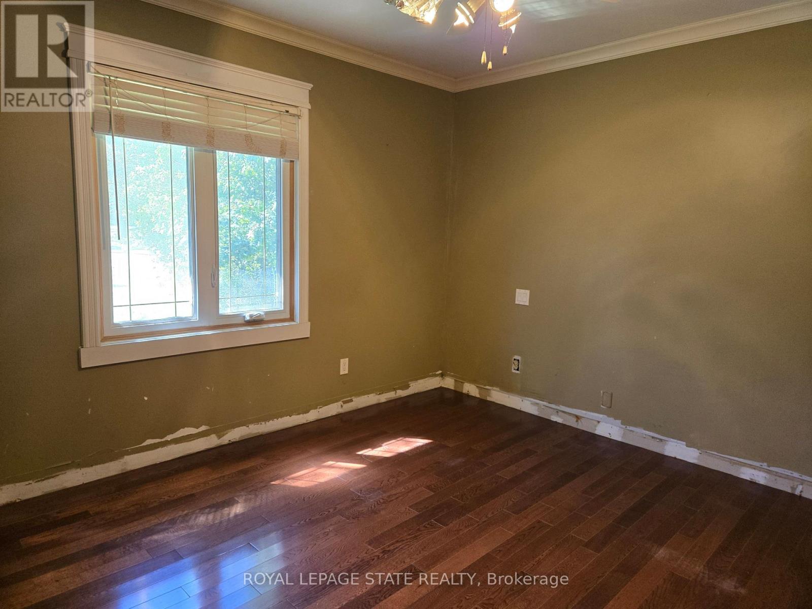538 Main Street West, Grimsby, ON photo 18