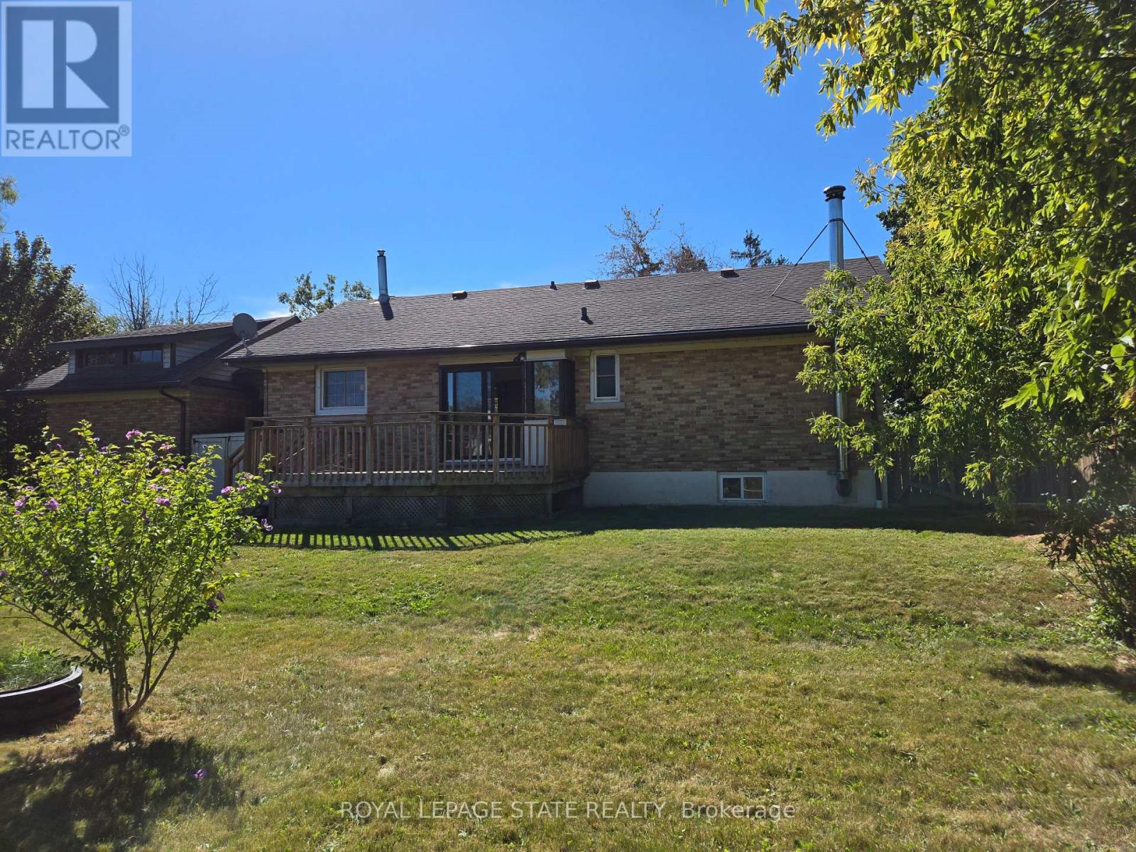 538 Main Street West, Grimsby, ON photo 27