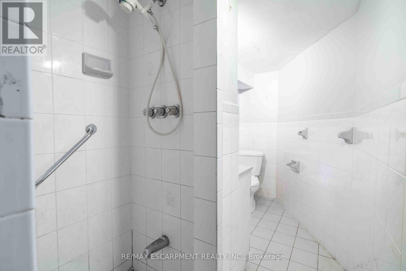 58 St. Matthews Avenue, Hamilton, ON photo 40