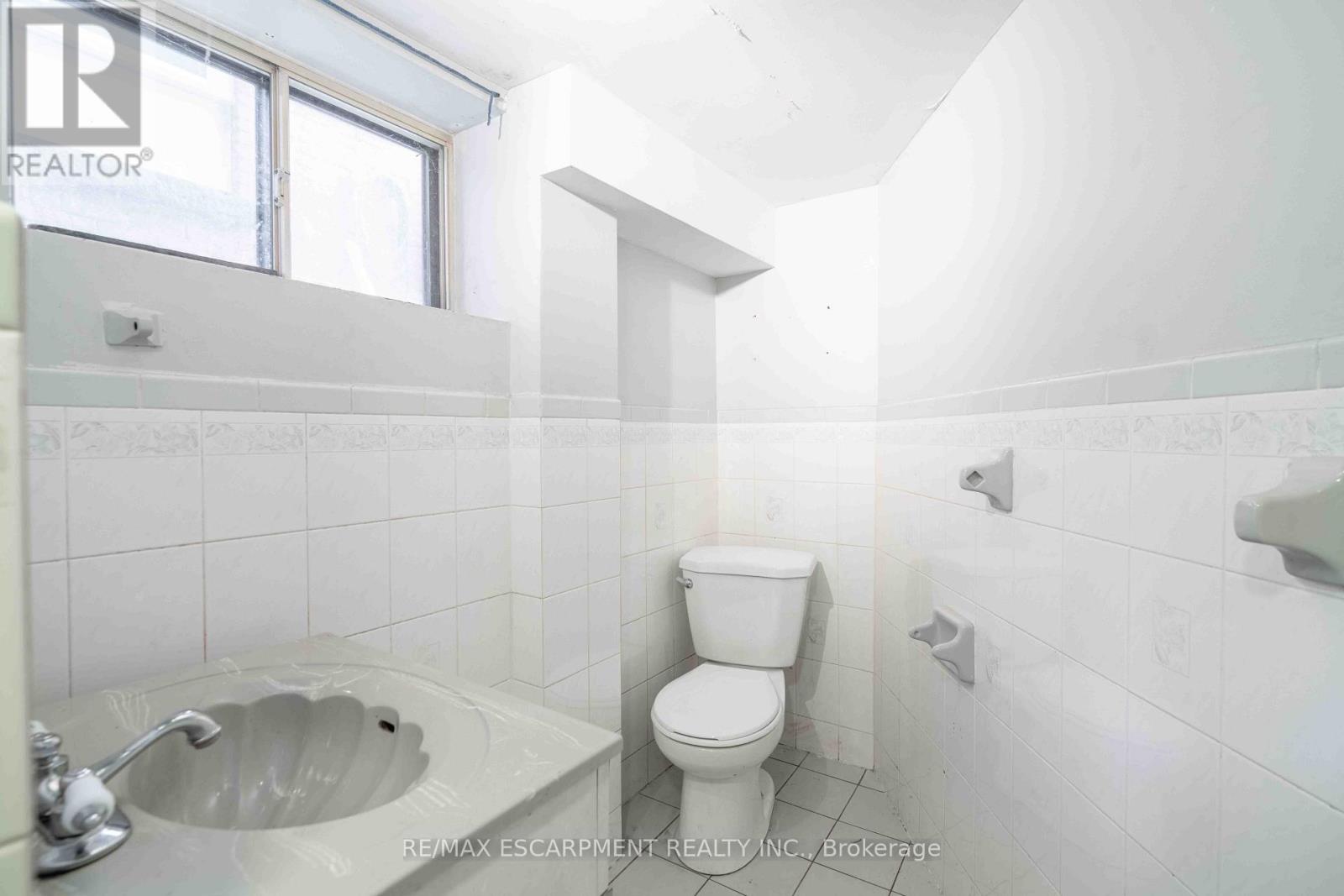 58 St. Matthews Avenue, Hamilton, ON photo 41