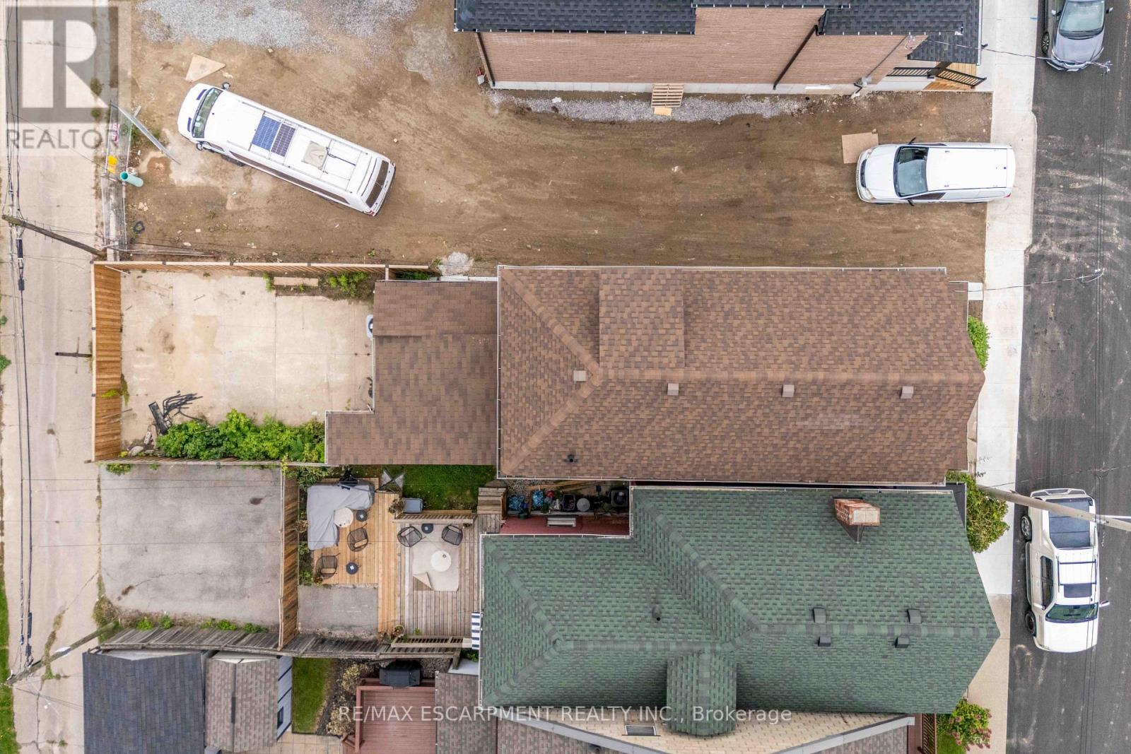 58 St. Matthews Avenue, Hamilton, ON photo 44