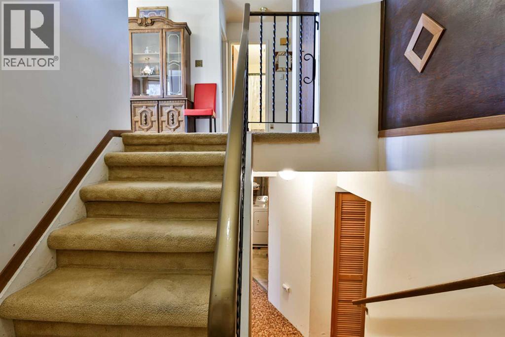 1256 10 Avenue N - 2