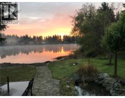 Entrance - 9500 Martin Park Dr, Black Creek, BC V9J1C4 Photo 7