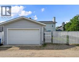 1114 Whitfield Avenue, Crossfield, AB T0M0S0 Photo 45