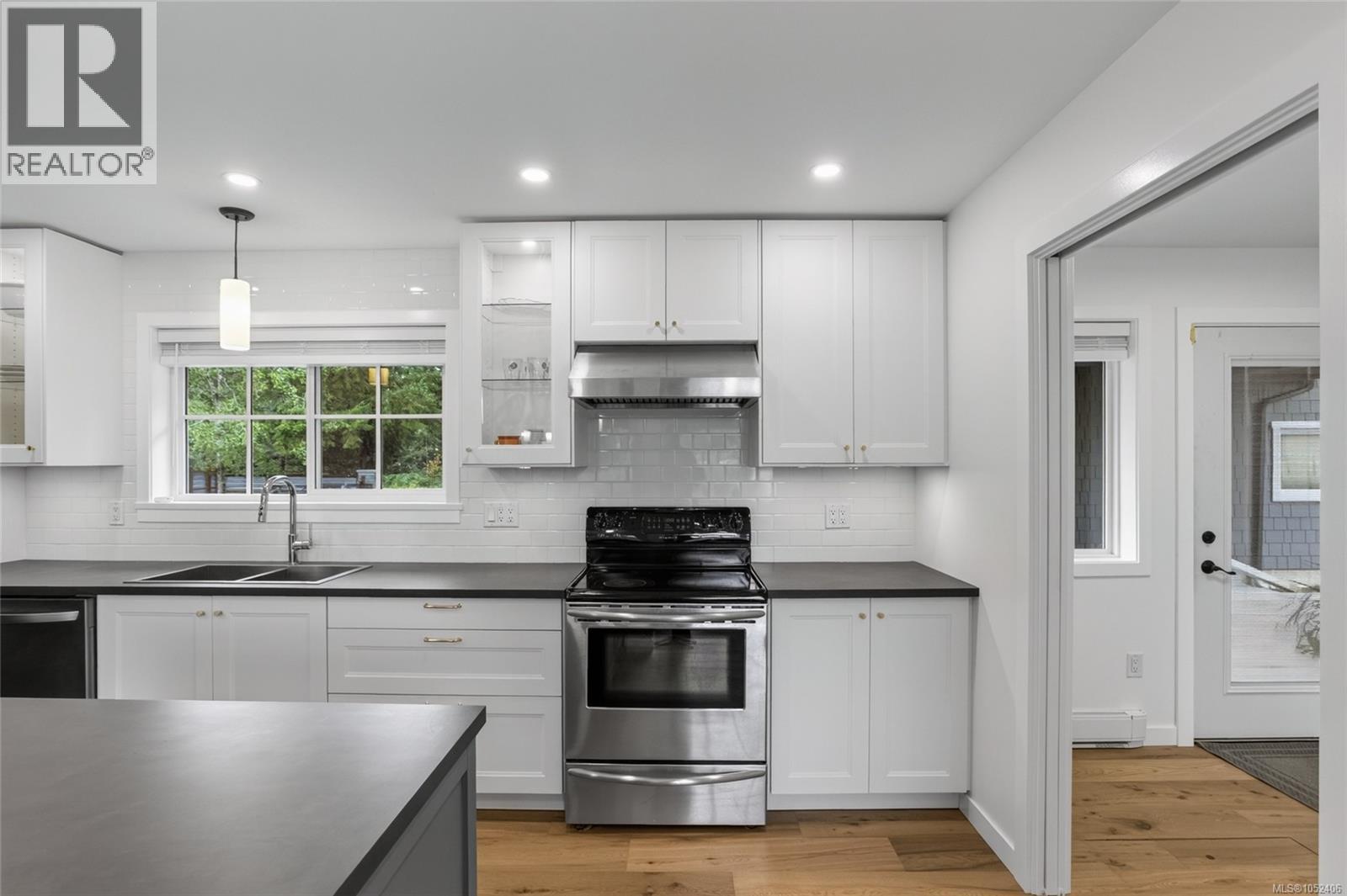 9500 Martin Park Dr - 53