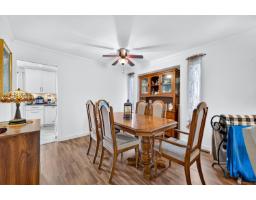 15276 95 Avenue, Surrey, BC V3R9C6 Photo 14