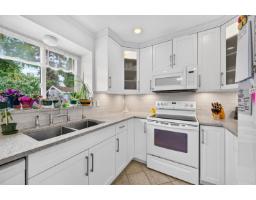 15276 95 Avenue, Surrey, BC V3R9C6 Photo 17