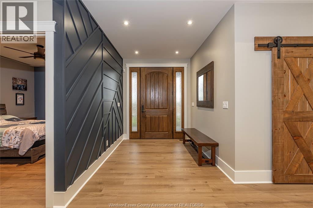 1614 Myers, Lakeshore — photo 3