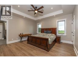 Living room/Fireplace - 1614 Myers, Lakeshore, ON N0R1A0 Photo 14