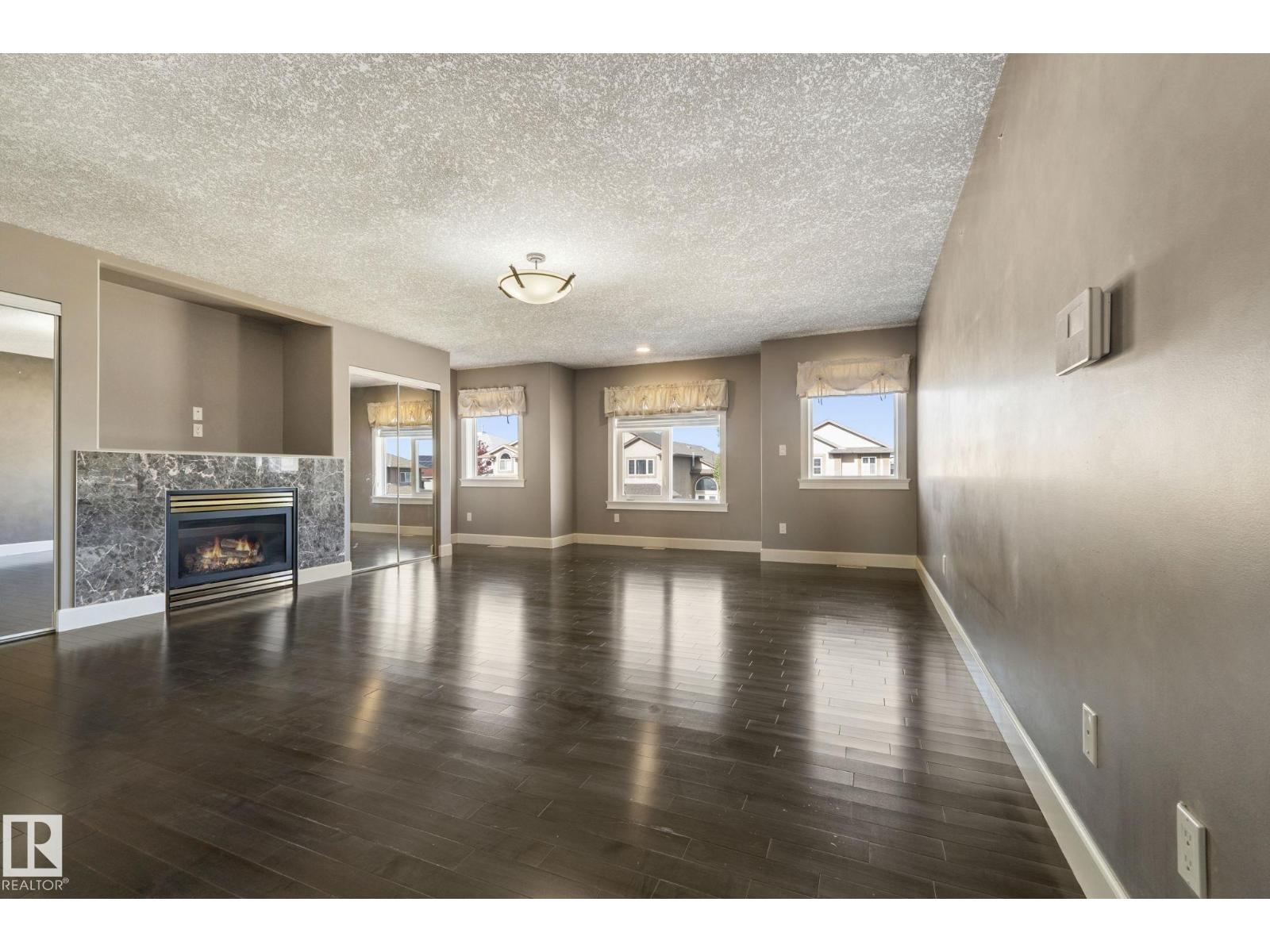 Photo 35