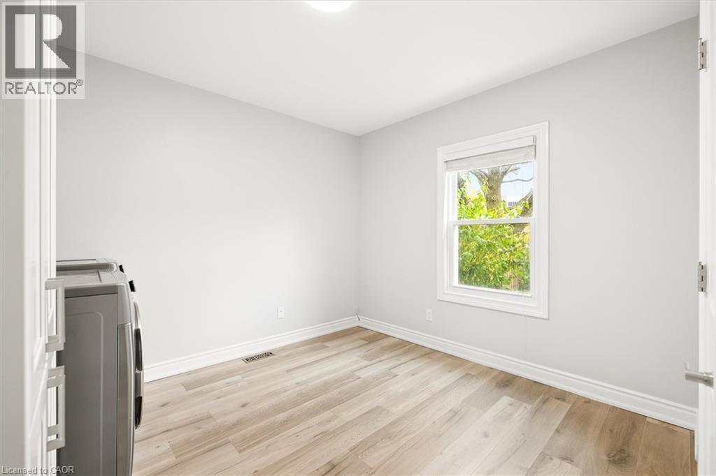 91 JACKSON Avenue - 12