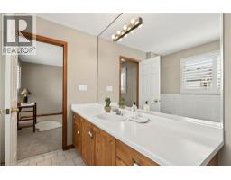 53 Bastille Street, Hamilton, ON L9B2G5 Photo 41