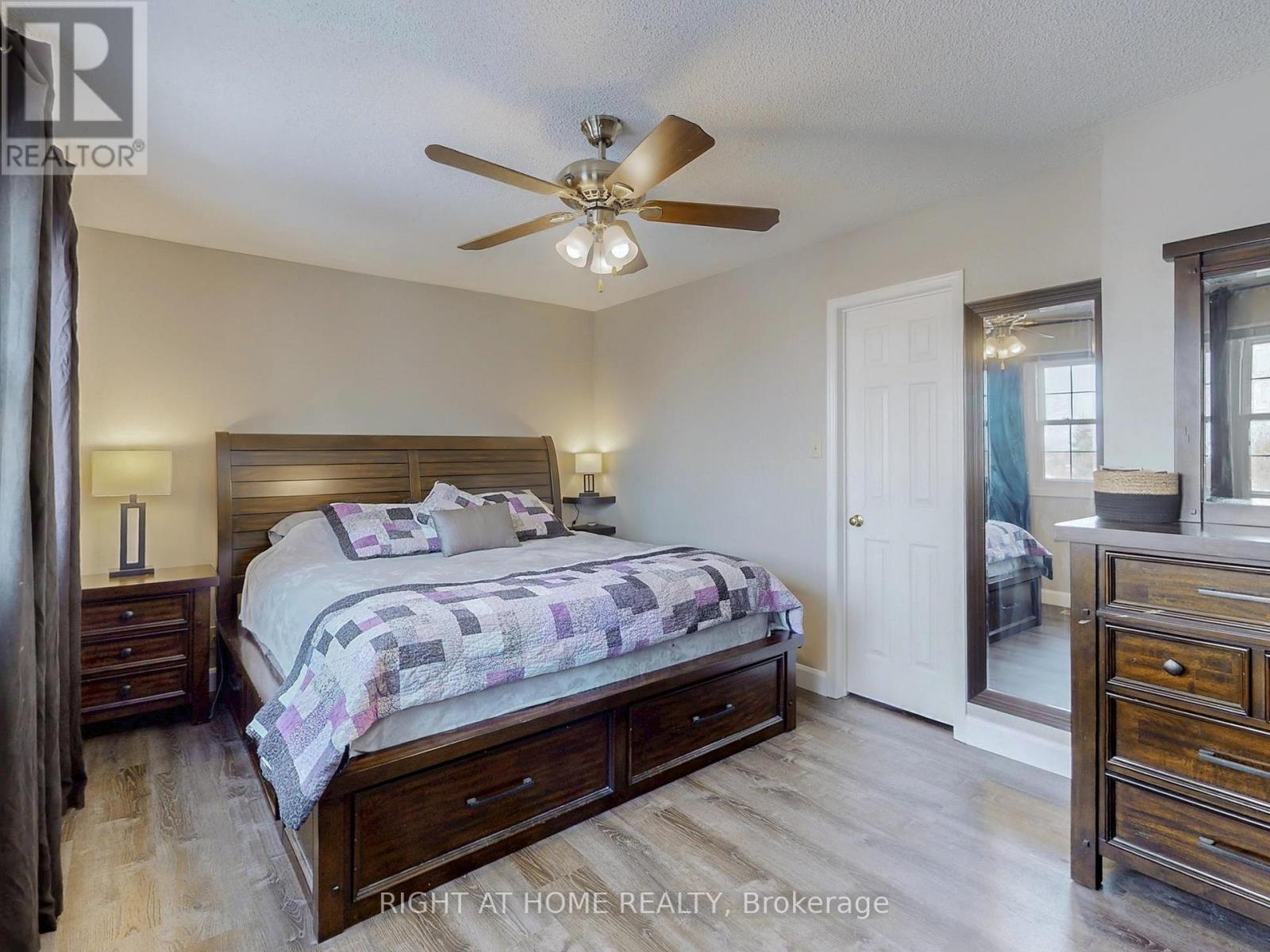 9 Sherie Drive — photo 22