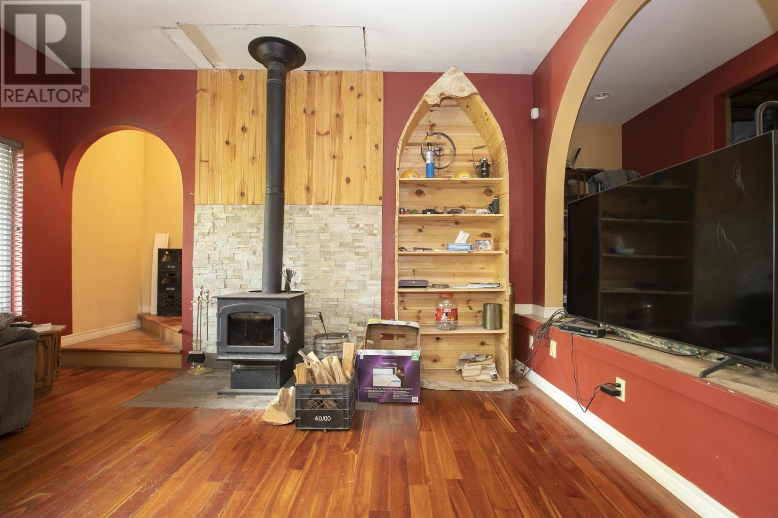696 Lakeshore DR S, Dennis Township - 33
