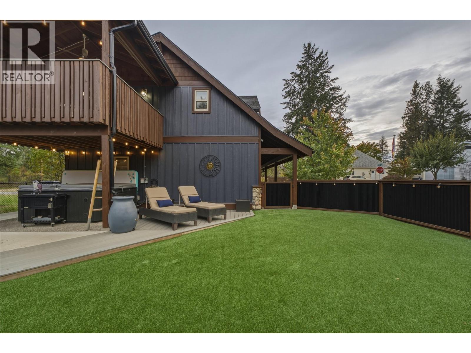 225 Falcon Avenue, Vernon