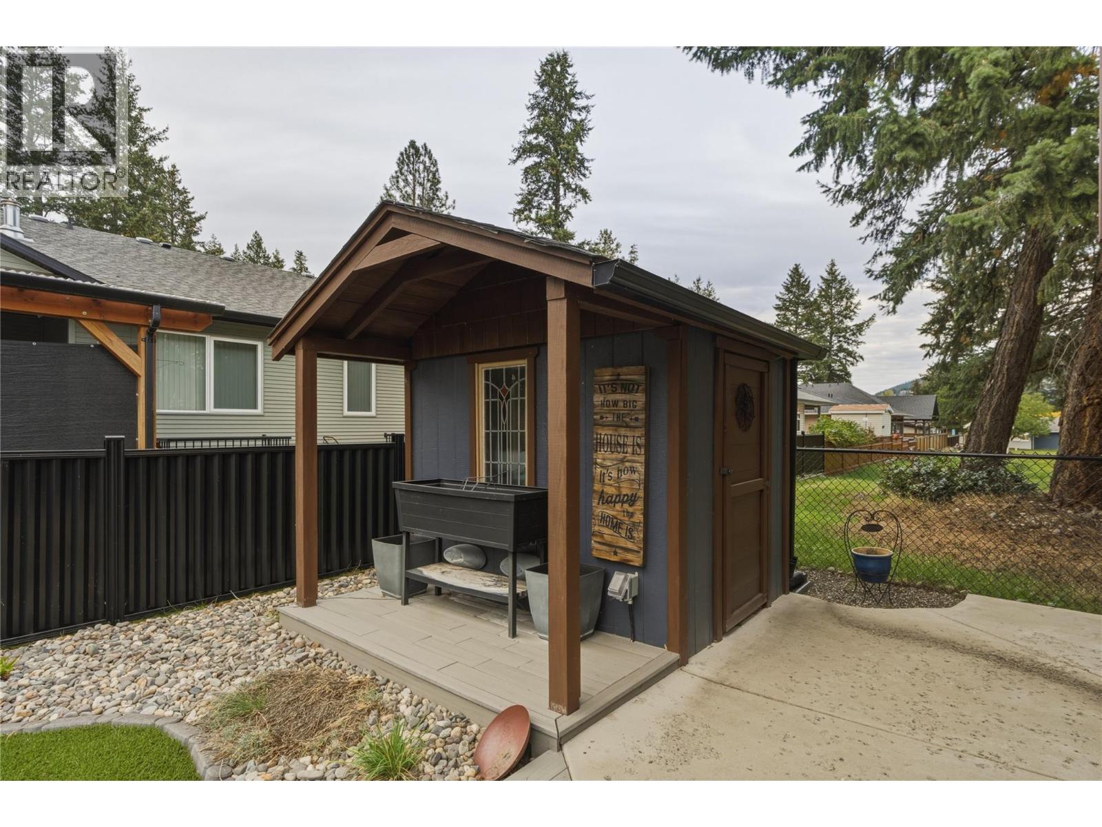 225 Falcon Avenue, Vernon