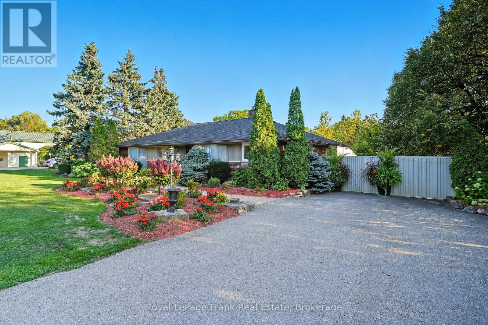 1969 Highway No 2, Clarington, ON photo 2