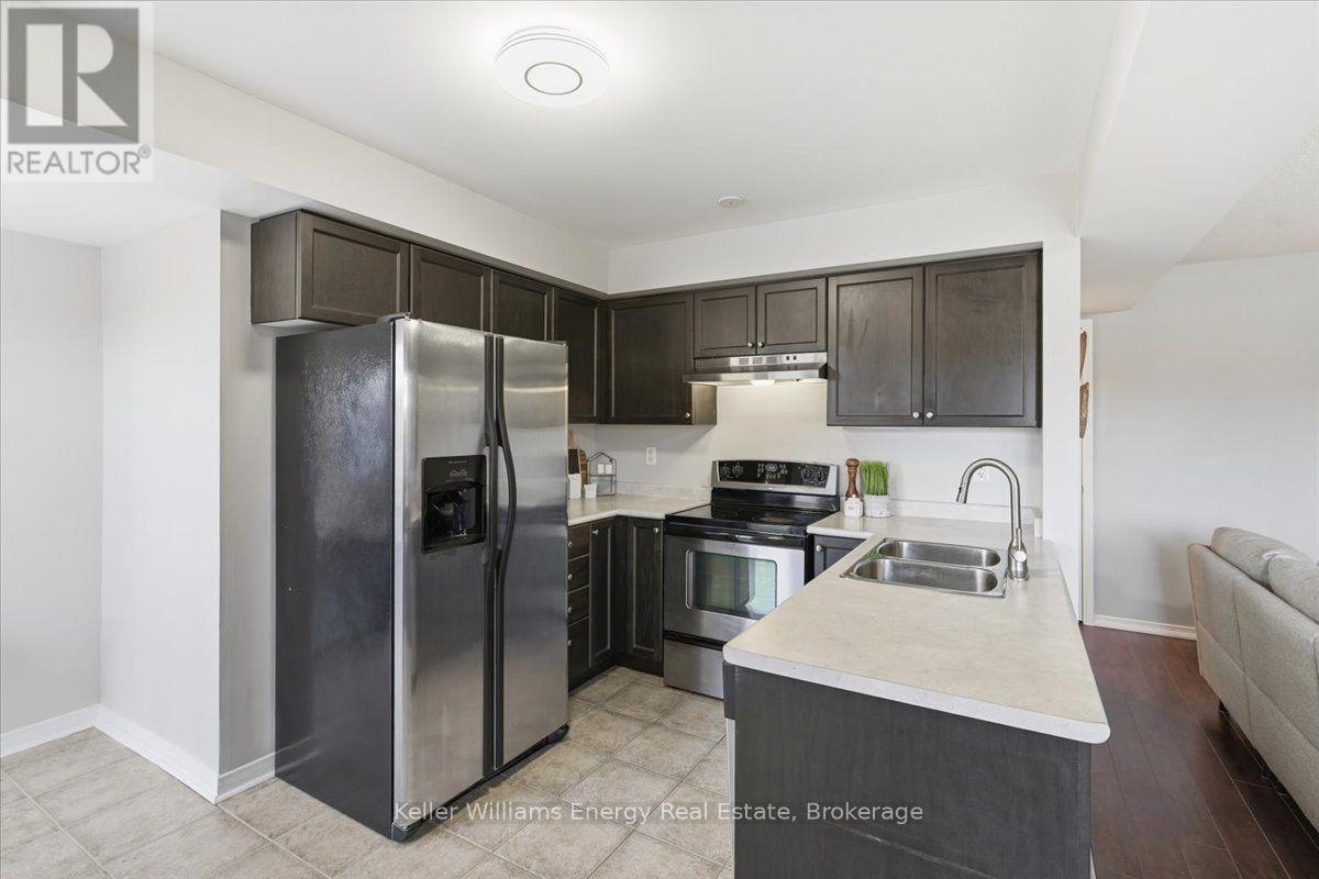 #82 2237 BUR OAK AVENUE - 11