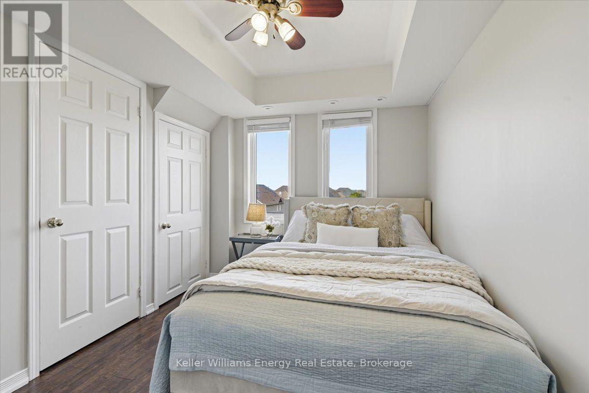 #82 2237 BUR OAK AVENUE - 20